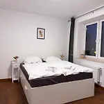 Ferienhaus T&k - 8 Detached House - 6 Min To Messe Dus - Private Parking