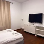 Ferienhaus T&k - 8 Detached House - 6 Min To Messe Dus - Private Parking