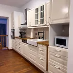 T&k - 8 Detached House - 6 Min To Messe Dus - Private Parking * Dusseldorf