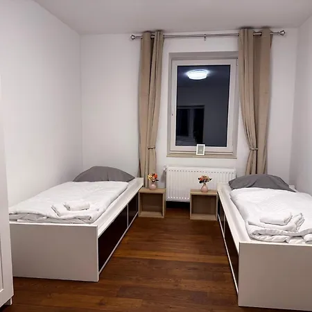 T&k - 8 Detached House - 6 Min To Messe Dus - Private Parking Holiday home